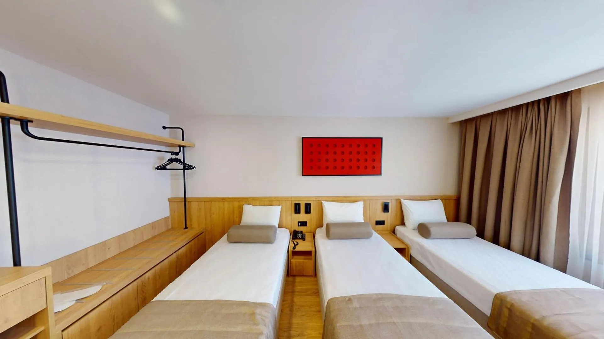 Istanbul River Hotel
