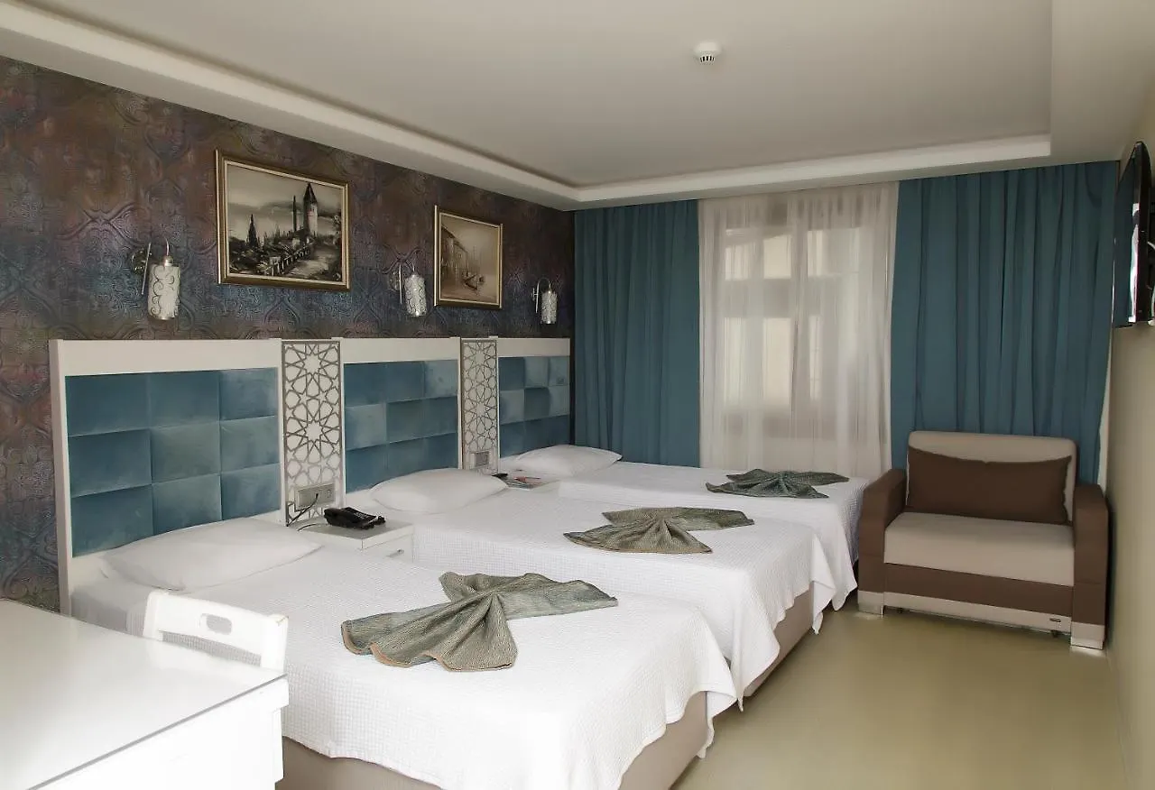Istanbul River Hotel