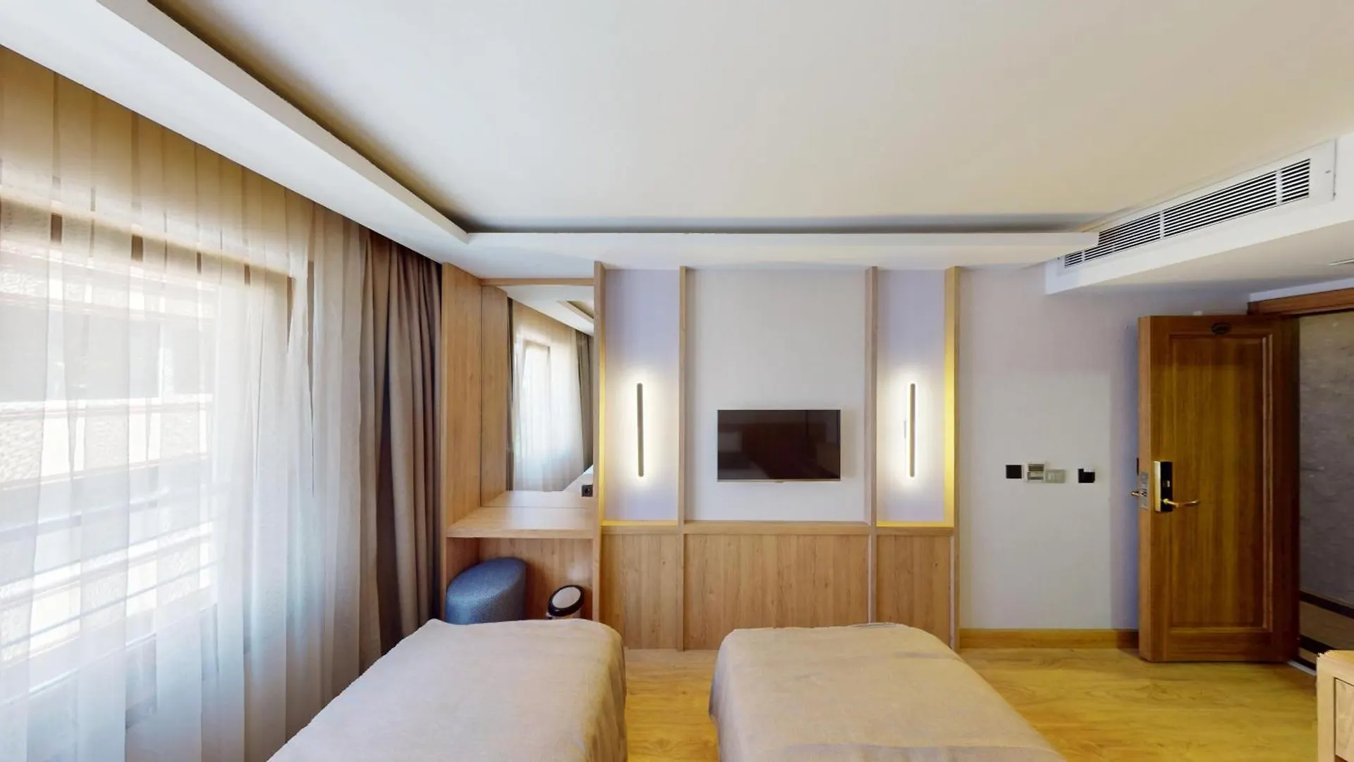 Istanbul River Hotel