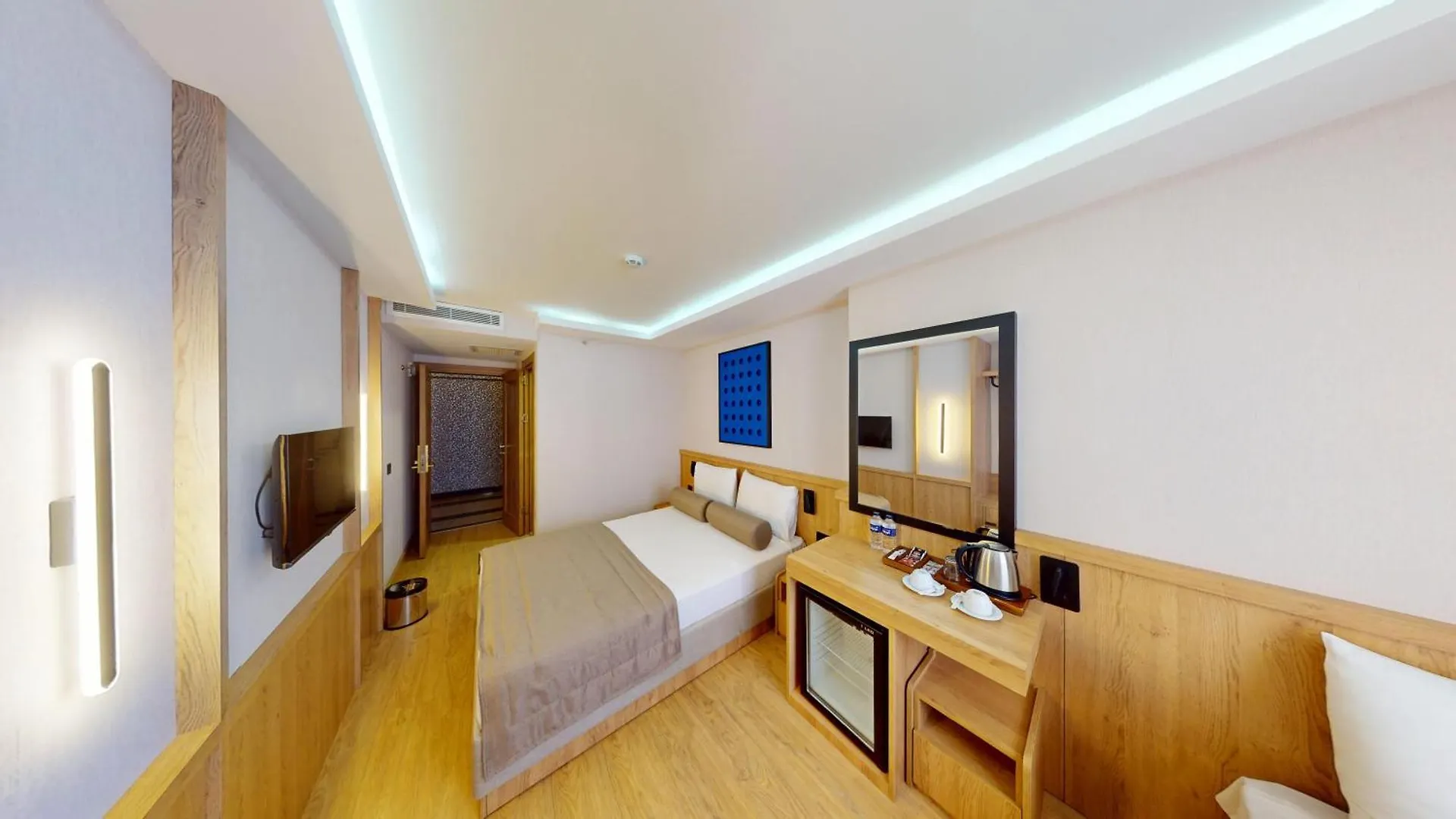 Istanbul River Hotel