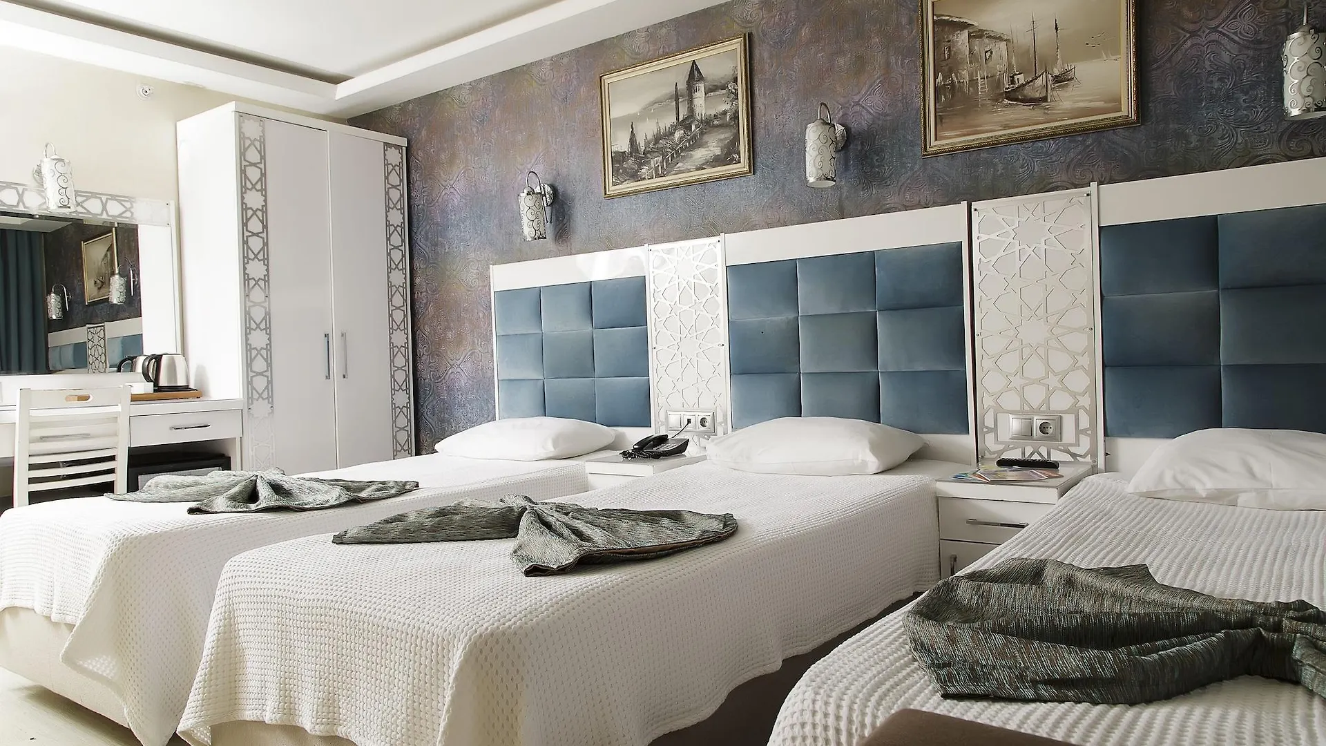 Istanbul River Hotel