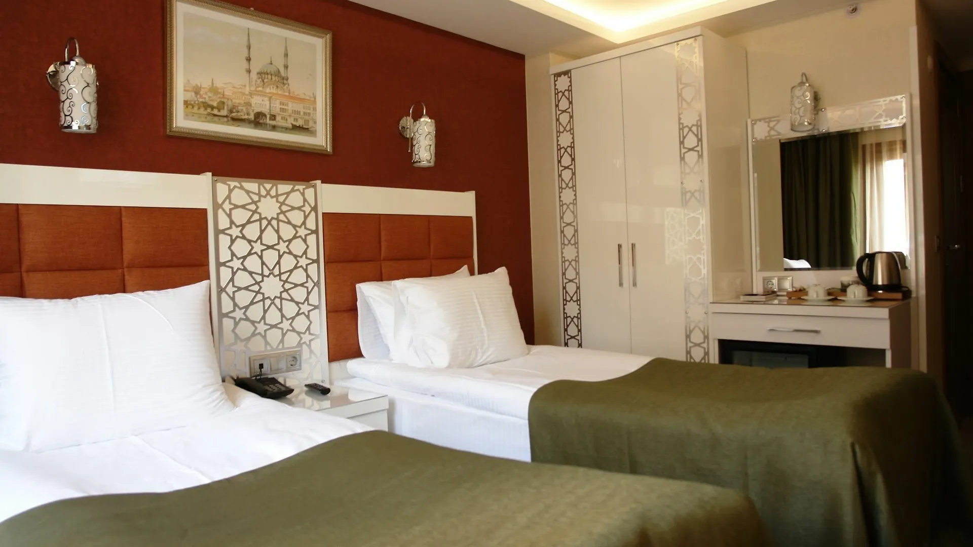 Istanbul River Hotel