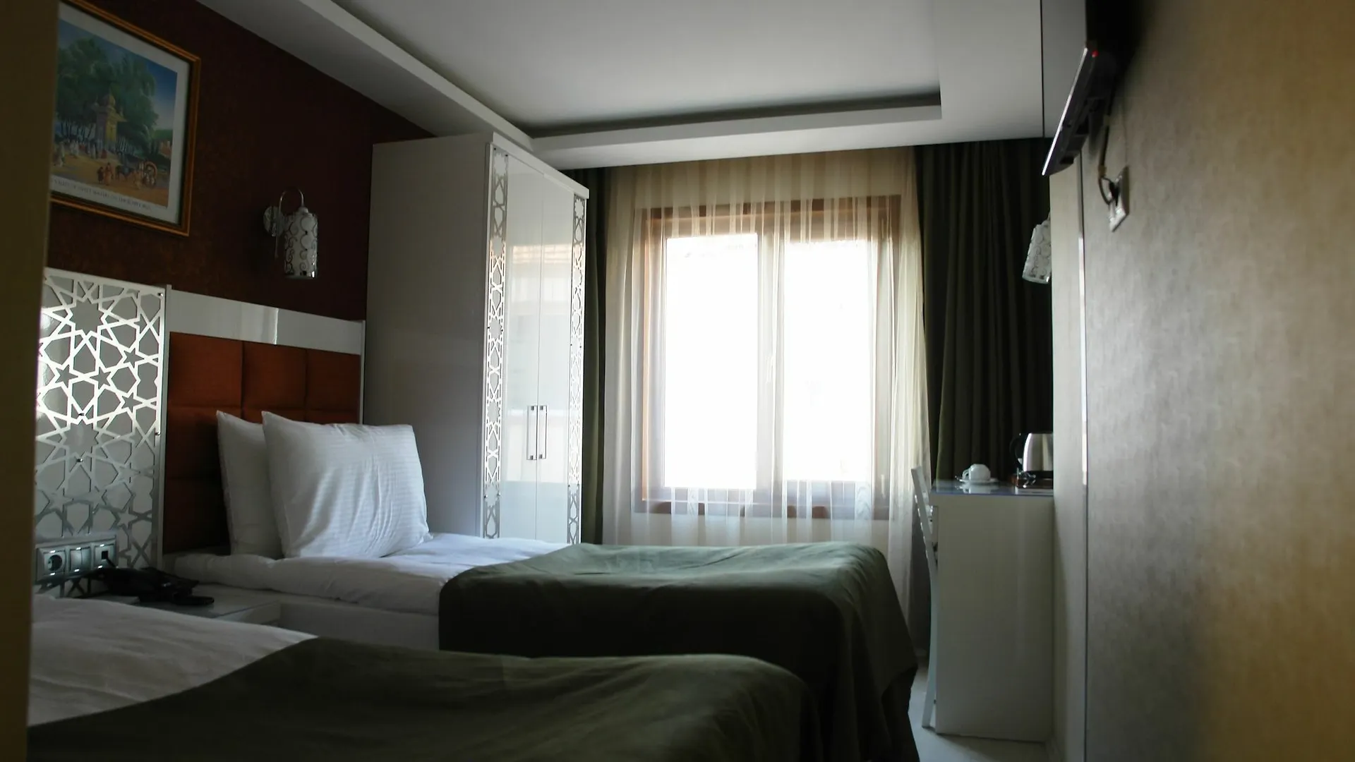 Istanbul River Hotel