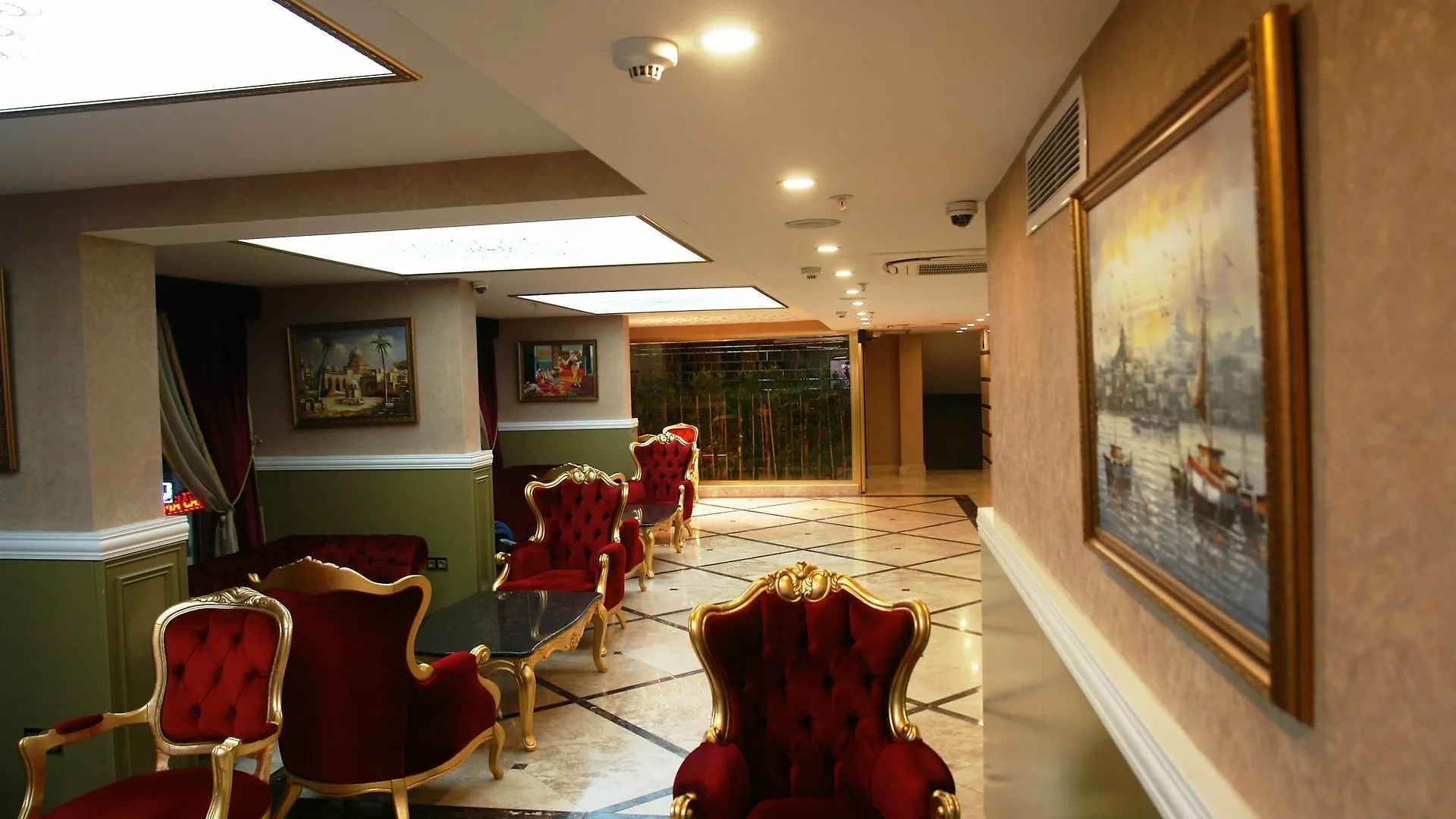 Istanbul River Hotel