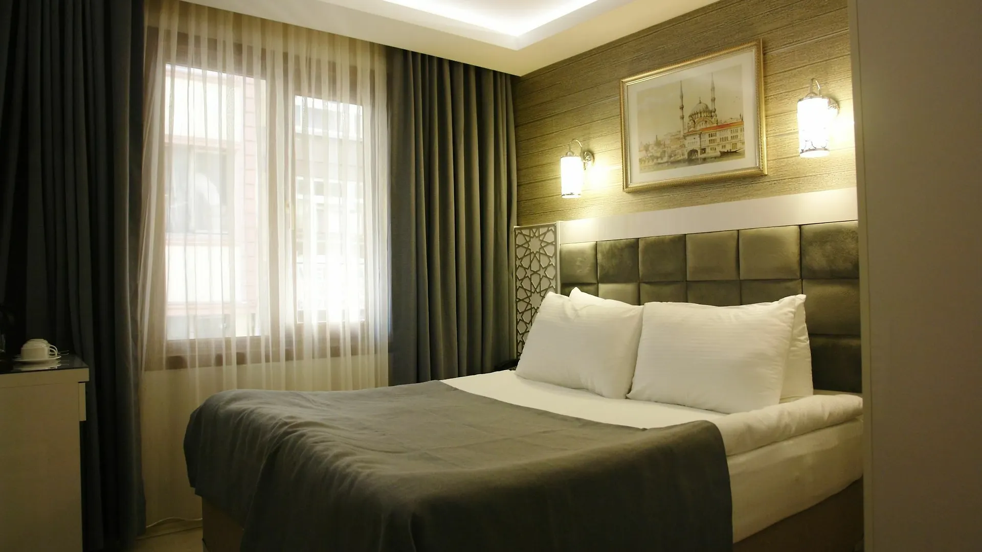Istanbul River Hotel